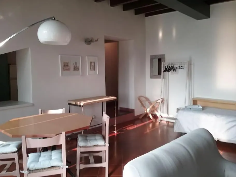 Apartment Artemisia Antique Rooms Fara Bergamo Italy